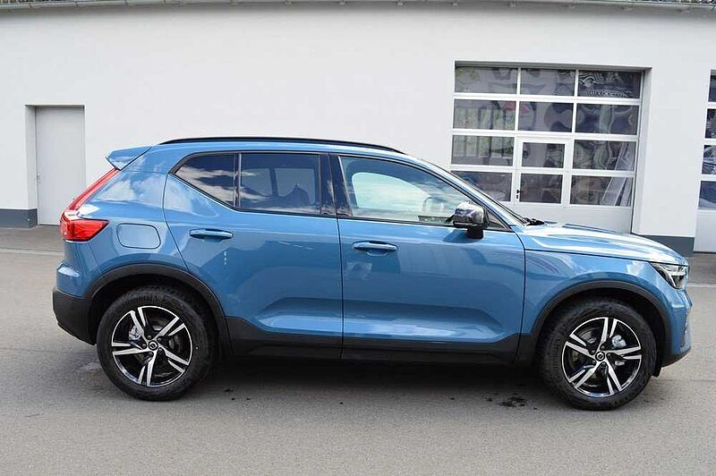 Volvo XC40 B4 AWD Plus Dark DCT *WR+LED+DAB+3xPDC*