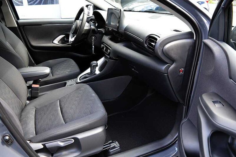 Mazda 2 Hybrid 1.5 VVT-i CVT Centre-Line *SH+Cam+PDA*