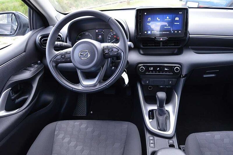 Mazda 2 Hybrid 1.5 VVT-i CVT Centre-Line *SH+Cam+PDA*