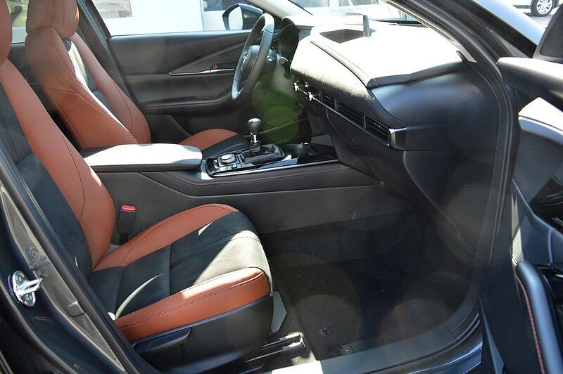 Mazda CX-30 2.5 e-SKYACTIV-G M-Hybrid Nagisa *Leder+LED*