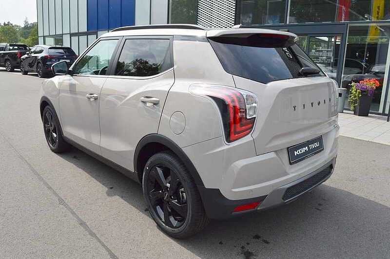 KGM Tivoli 1.5 T-GDI Nomad+ 6/AT *LED+Leder+2xPDC+Cam+SH*