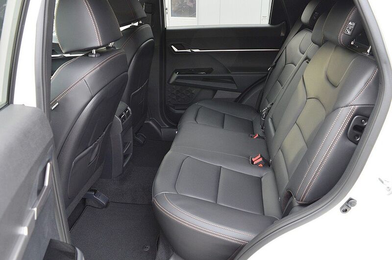 KGM Torres 1.5 T-Gdi Nomad 6/AT *Leder+LED+ACC+SH+3xPDC*