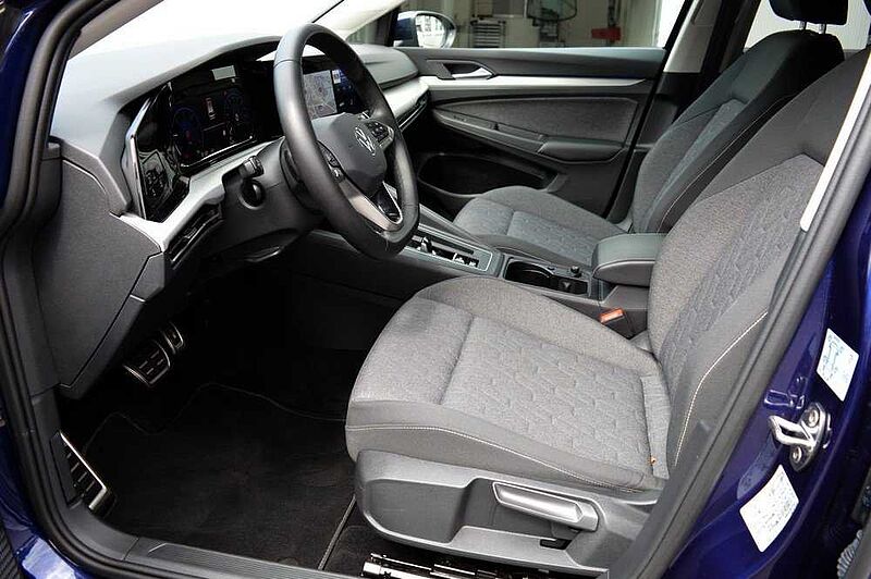 Volkswagen Golf Variant VIII 2.0 TDI Move *AHK+LED+CAM*